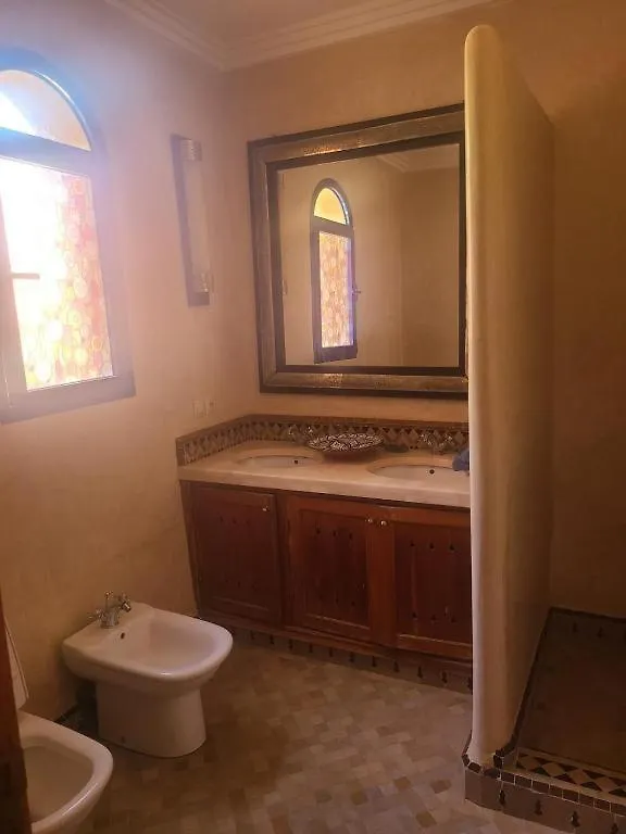 Villa Marrakech Haut Standing Avec Piscine Et Architecture Arabesque Marrakesh